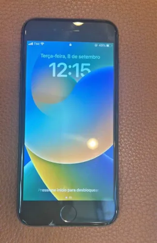 iPhone 8