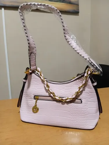 Bolsa rosa estilo baguete