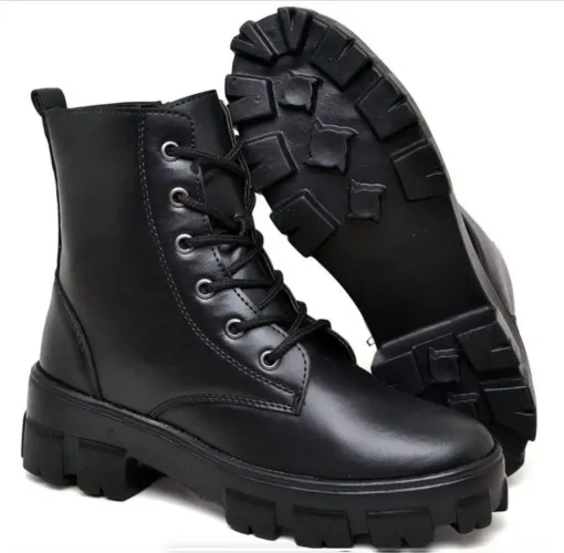 Coturno feminino