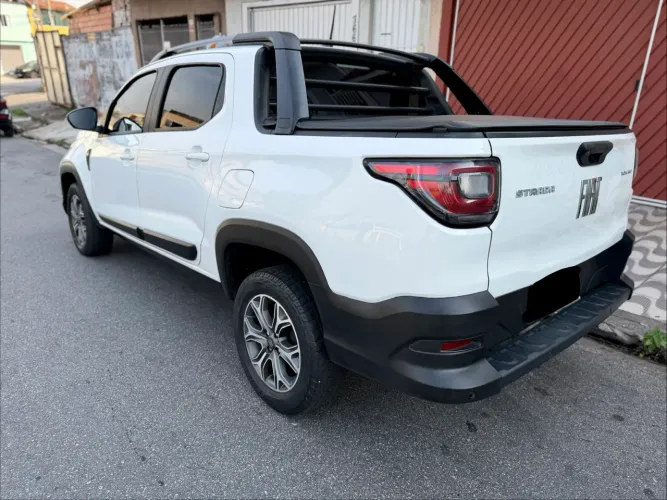 Fiat Strada Volcano 1.3 Flex 8V CD 2021