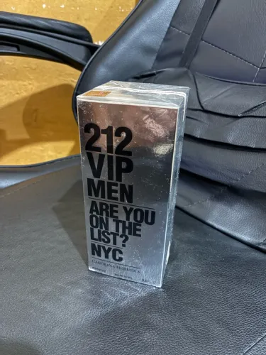 perfume 212 VIP masc Original