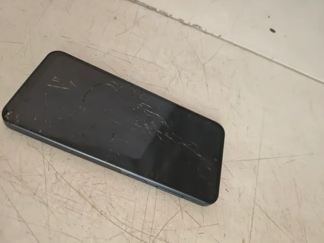 Samsung A16 4G 256GB Tela Trincada