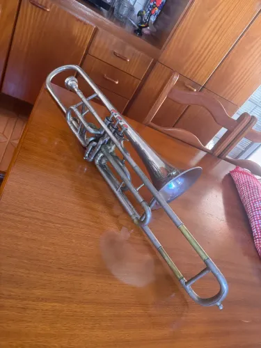 Trombone de pisto Si bemol