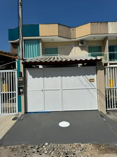 Casa Alto Padrão em Mirante da Lagoa, Macaé/RJ- 2 Suítes, Garagem e Área externa com Churr