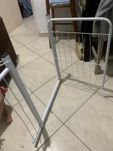 Portão/ grade de proteção infantil
