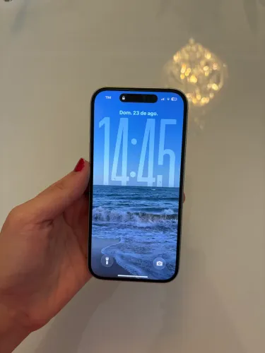 iPhone 15 128GB todo original
