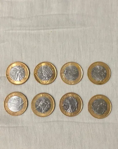 Moedas antigas colecionador 