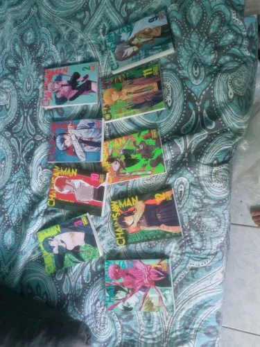 Vendo manga de chainsaw man