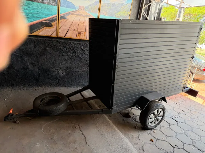Carretinha baú