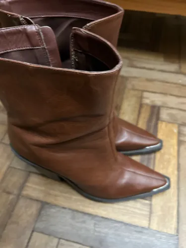 Bota Arezzo TAM 39