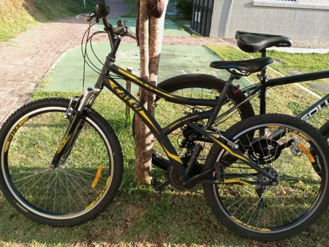 Vendo uma bicicleta Caloi muito boa sime nova 