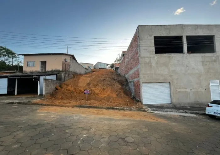 Vendo Lote de Terras No Parque dos Jacarandás em Colatina Es
