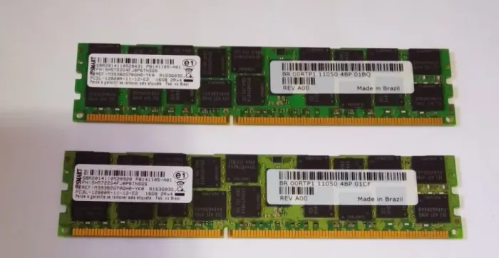 Memória Servidor 16GB DDR3 ECC 1600MHz- 2 PENTES DE 16GB