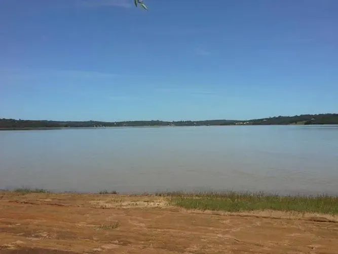 Terreno (Em condomínio) à Venda, 1020m² - Bairro Balneário Quintas do Lago em Cláudio