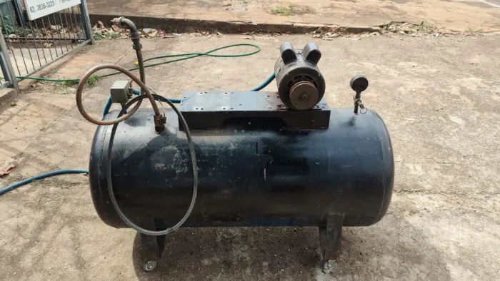 Compressor Wetzel 10 pés 200L Falta Cabeçote