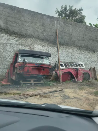 Vendo cabine do f11000