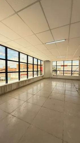 SALA COMERCIAL PARA LOCAÇÃO - BEIRA RIO