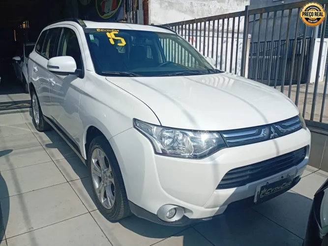 Mitsubishi Outlander 2.0 16V 160cv Aut. 2015