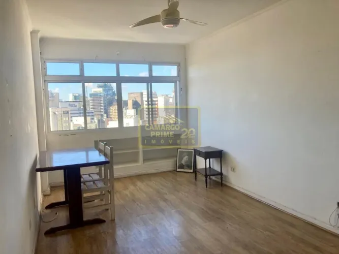 Apartamento com 81,59 metros de área útil, para venda, na Consolação