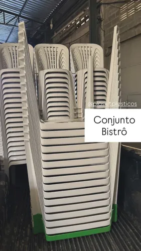 Conjunto de mesa (jogo mesa com 4 cadeiras)