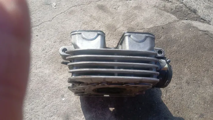 Cabeçote vela fina cb300 