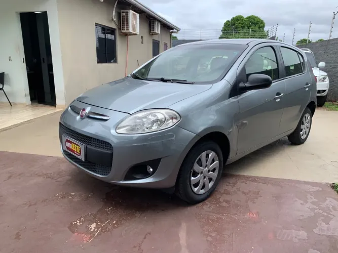 Fiat Palio Attractive 1.0 EVO Fire Flex 8V 5P 2013