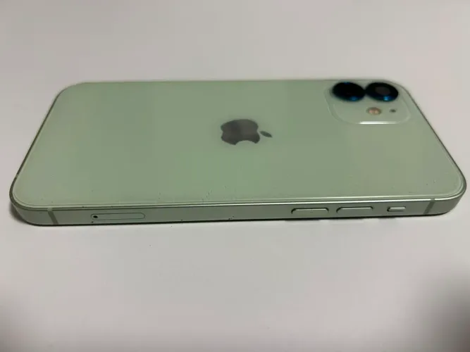 iPhone 12