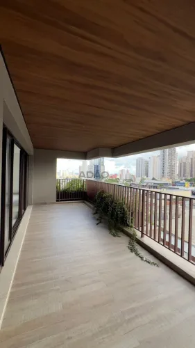 Apartamento de Alto Padrão à Venda no Deck 23 by Opus  204 m² | 3 Suítes, Elevador Privati