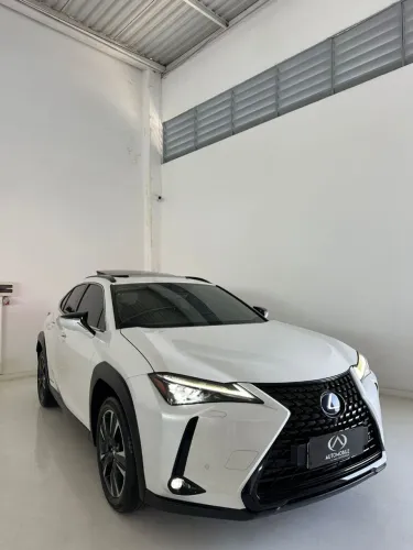 Lexus UX-250H Luxury 2.0 16V Aut.(hybrid) 2022