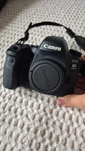 Canon 6D Mark II