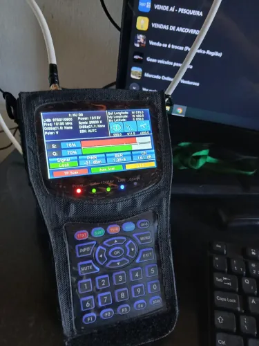 Localizador de satélite, vendo ou troco