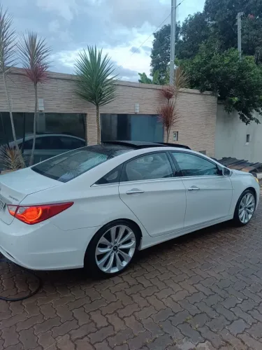 Hyundai Sonata 2.4 16V 182cv 4P Aut. 2013