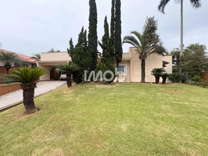 CASA COM 3 SUÍTES, VILA LENZI -JARAGUÁ DO SUL