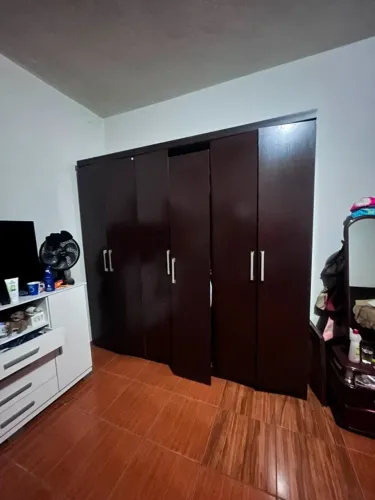 Roupeiro de casal
