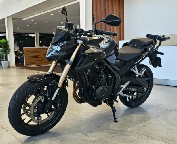 Honda CB500F 2024