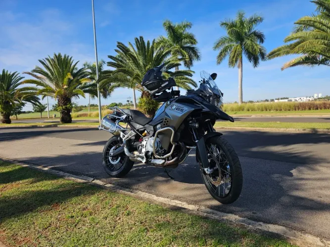 Vendo moto bmw f850 adventure Tripo Black