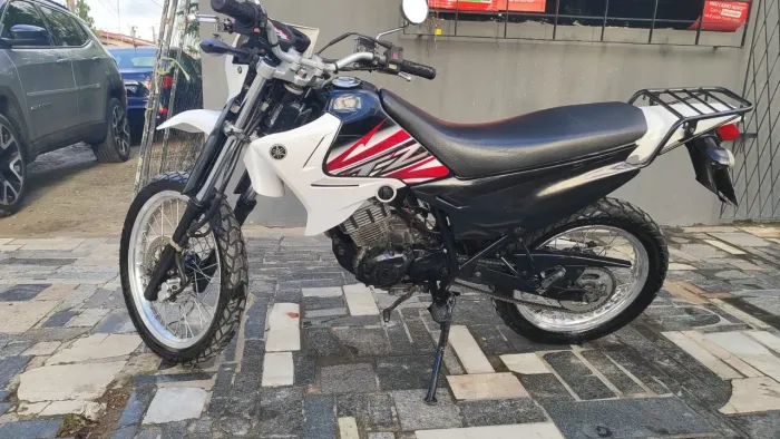 Xtz 125 2015 com partida 