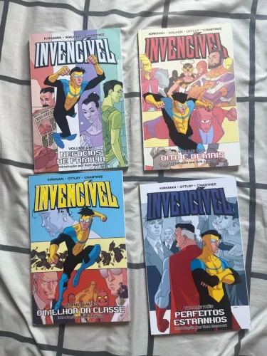 Hqs invencível volumes 1 a 4