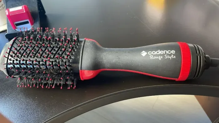 Escova secadora cadence rouge style