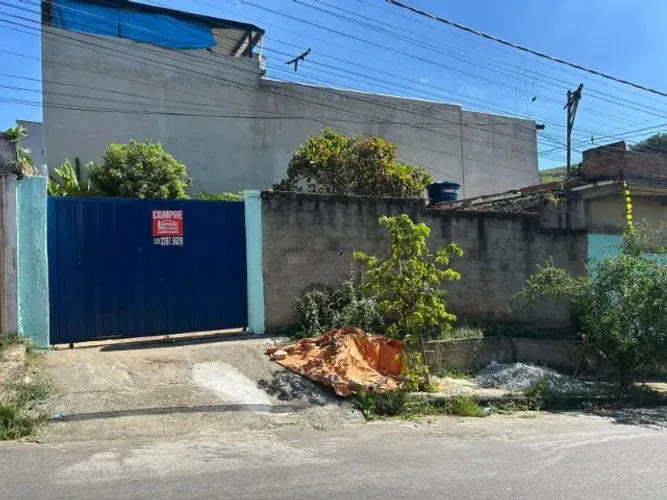 VENDE-SE LOTE, LOJA, E LAJE COM URGÊNCIA !