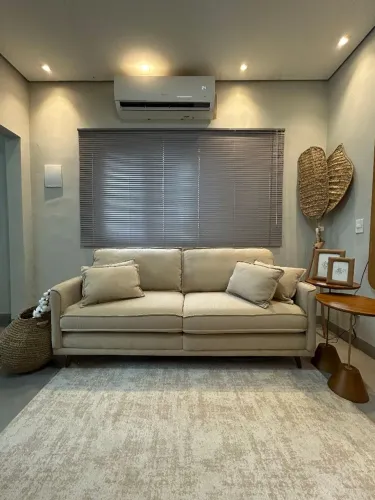 2 metros<br>Tecido linho boucle <br>3.500,00