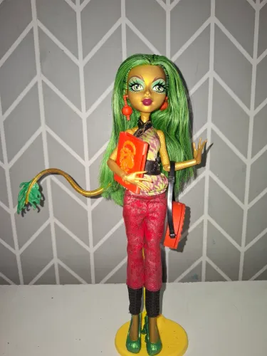 Boneca Jinafire Long ScareMester