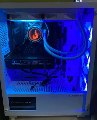 ? PC GAMER COMPLETO - RYZEN 7 5700X + RX 580 8GB