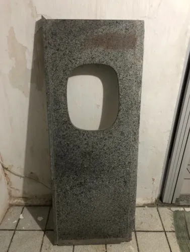 Pia granito usada