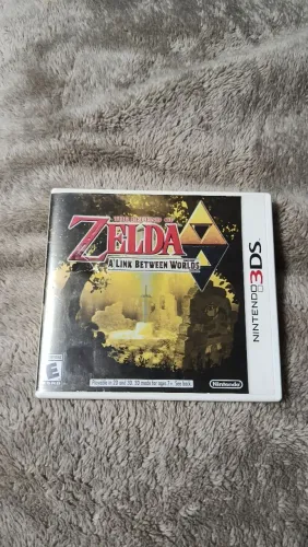 The Legend of Zelda: A Link Between Worlds Nintendo 3DS