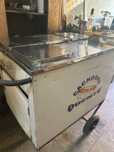 Carrinho de hot dog