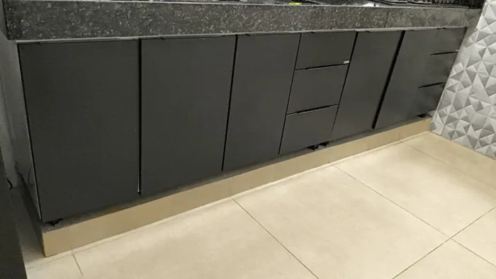 Armário de pia