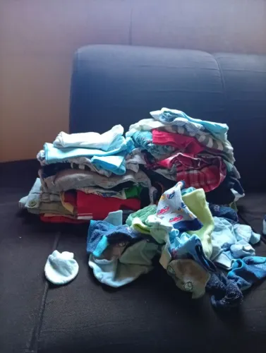 Roupas de menino até 1ano (bazar) cada peça 3$