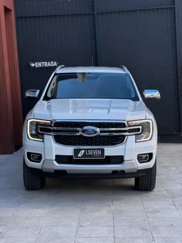 Ford Ranger Limited 3.0 V6 4X4 CD TB Die. AUT 2024