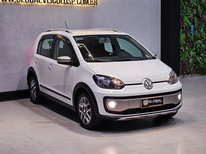 Volkswagen Up! Cross 1.0 TSI Total Flex 12V 5P 2016